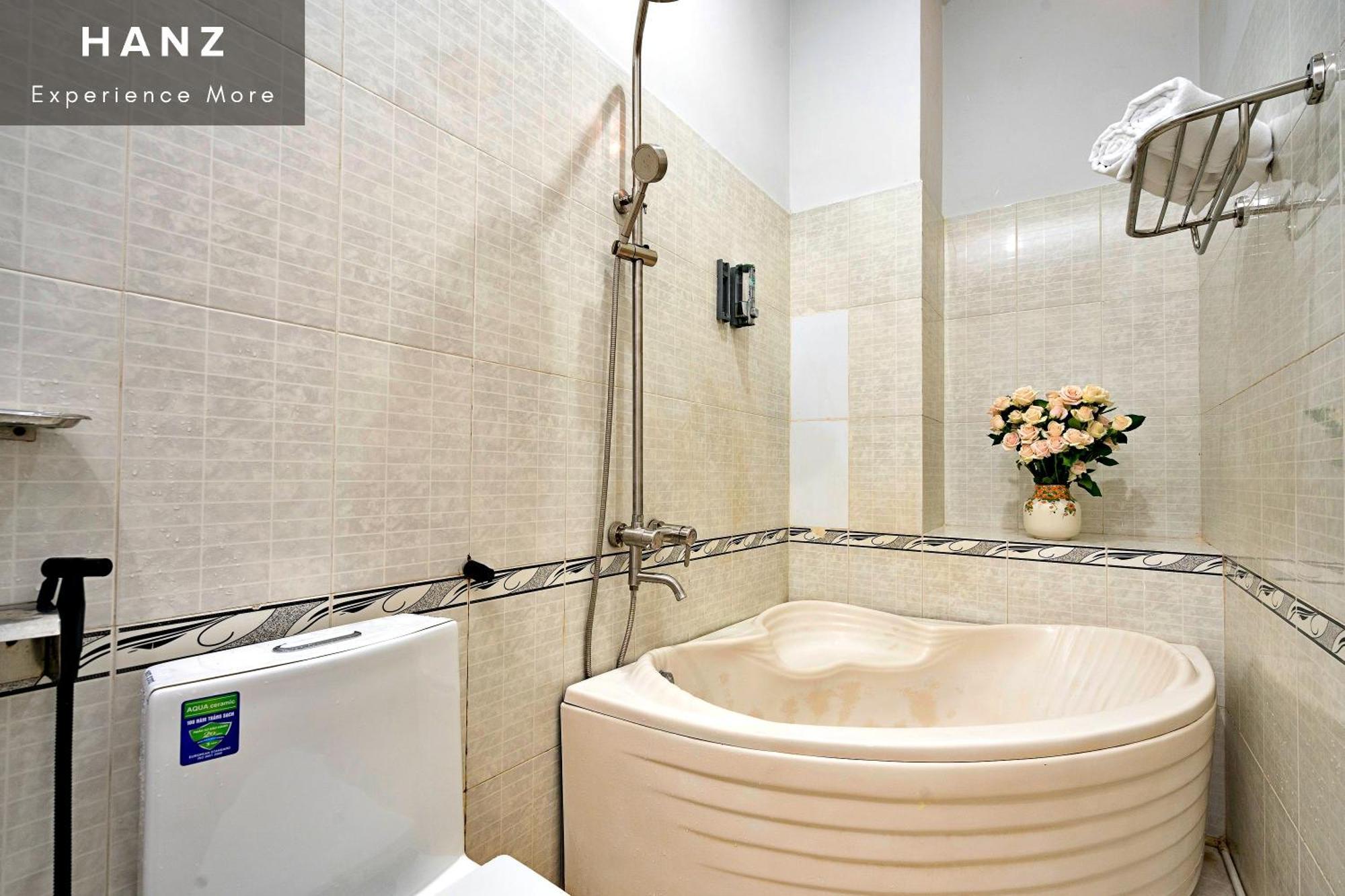Hanz 137 Vivianne Hotel De Tham Ho Chi Minh-staden Rum bild